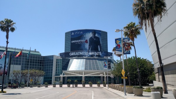 Uncharted 4 E3 2015 entrance banner